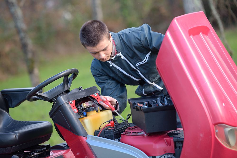 Reparatur von Rasenmähern